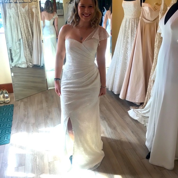 One Shoulder Designer Wedding Dress with Slit - Picture 4 of 6